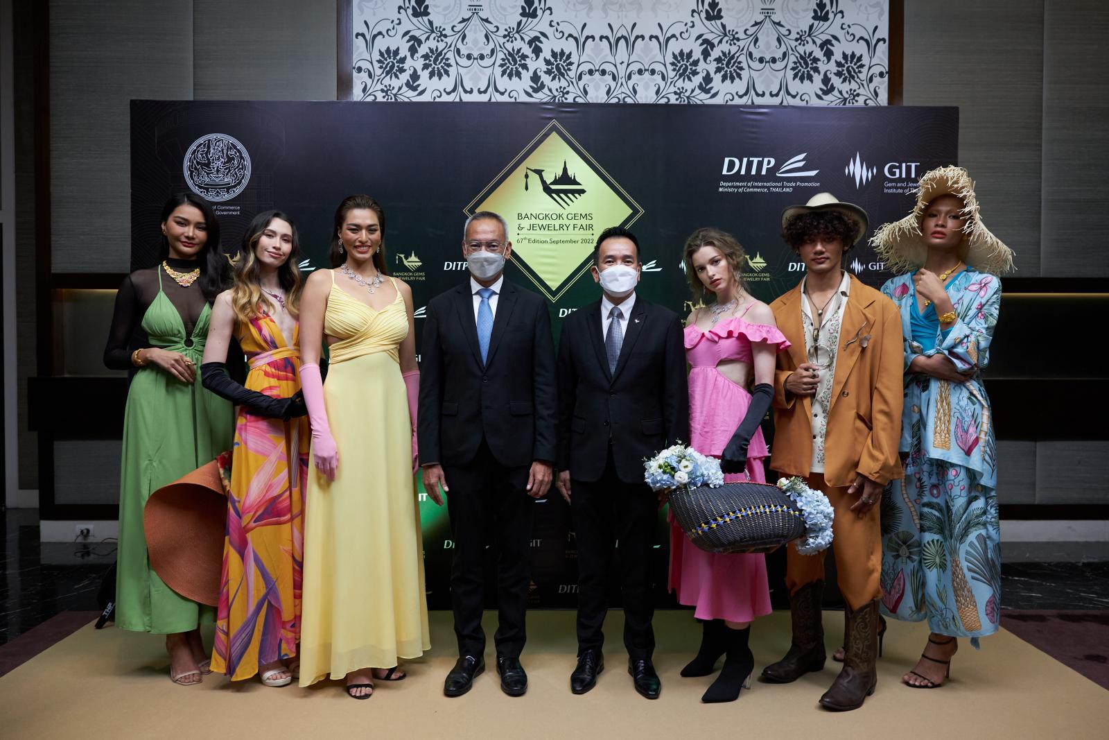 69th BANGKOK GEMS & JEWELRY FAIR - Ministry of Commerce welcomes surge 